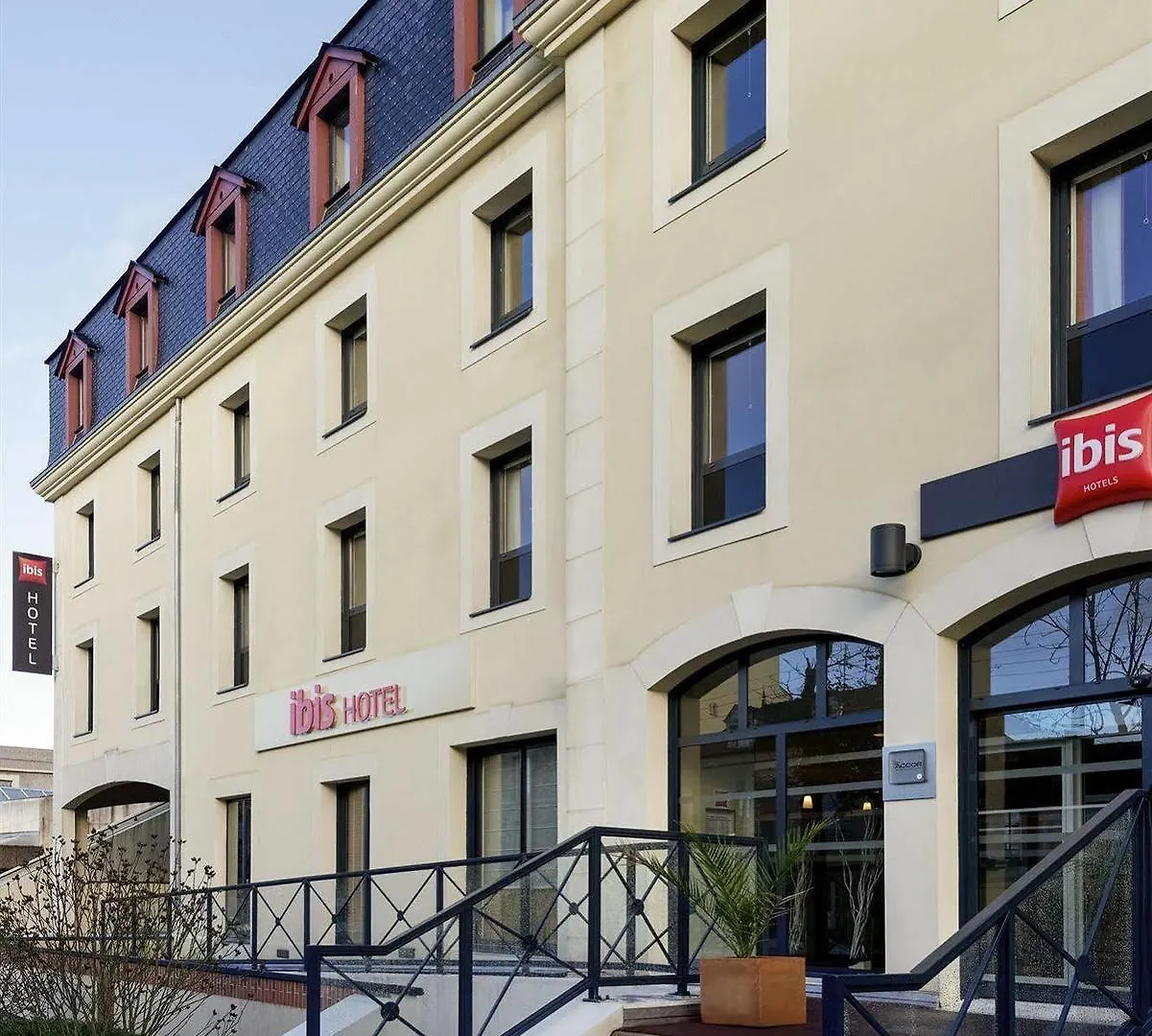 Ibis Vitre Centre Hotel