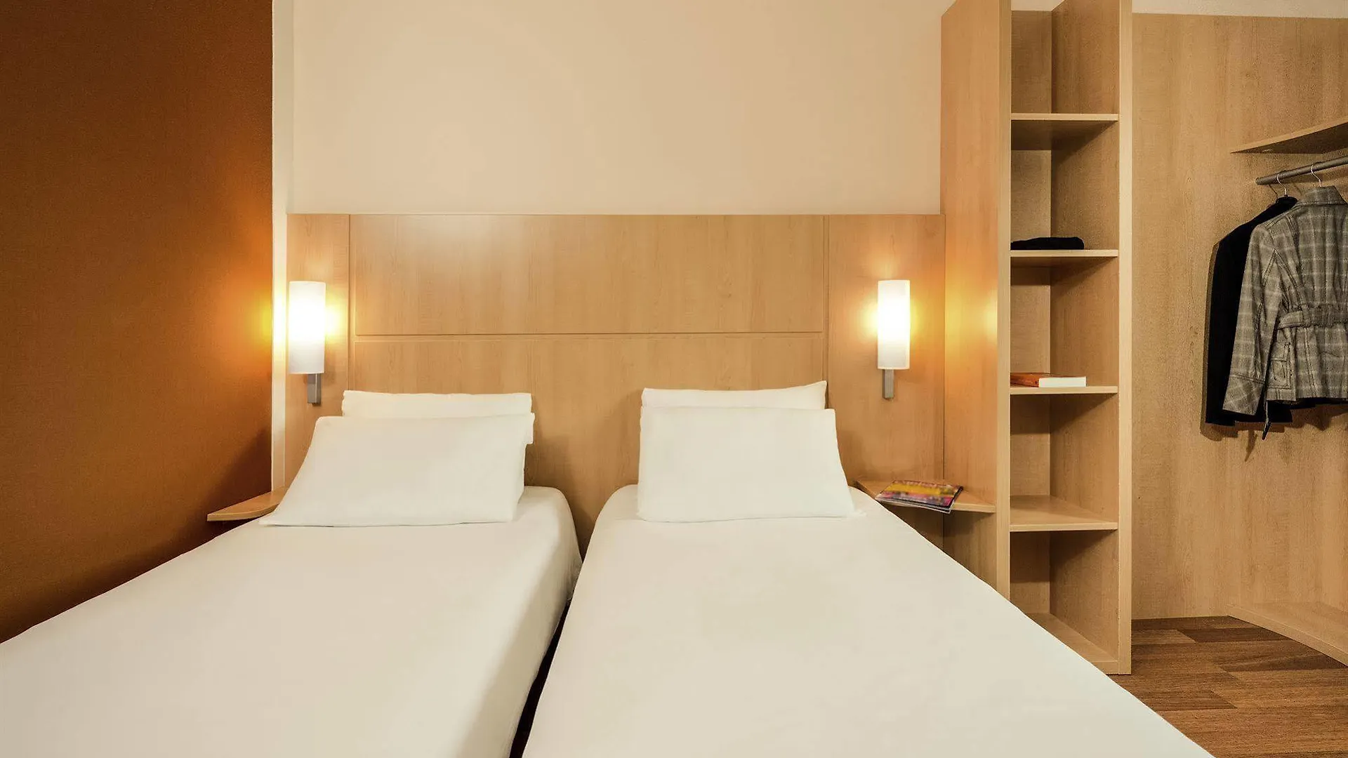 ***  Ibis Vitre Centre Hotel France